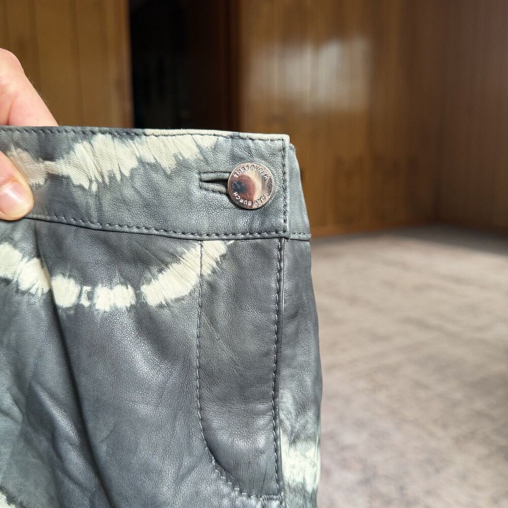 Tory Burch Shorts Size 12 Leather Tie Dye Justine Grey White Lined Women - Picture 11 of 16